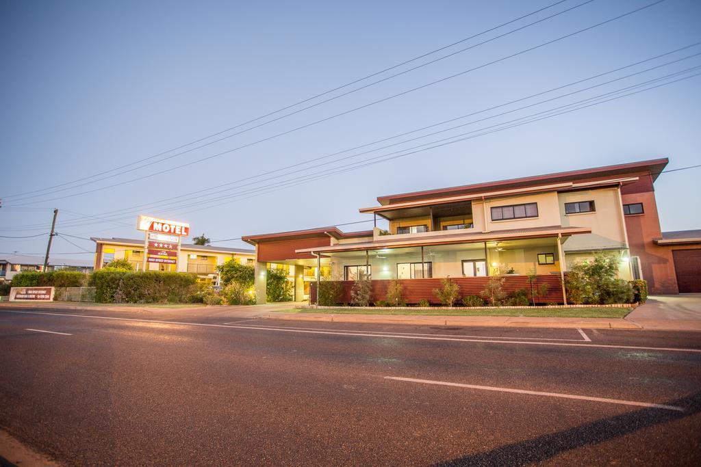 Spinifex Motel And Serviced Apartments Mount Isa Buitenkant foto