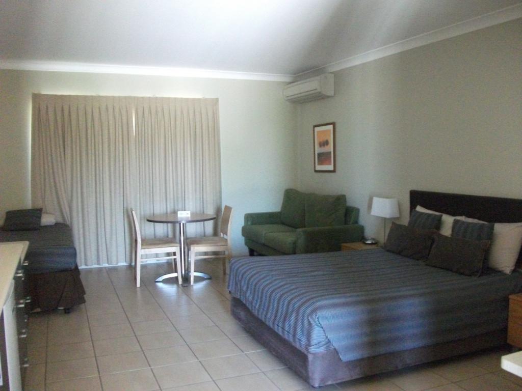 Spinifex Motel And Serviced Apartments Mount Isa Kamer foto